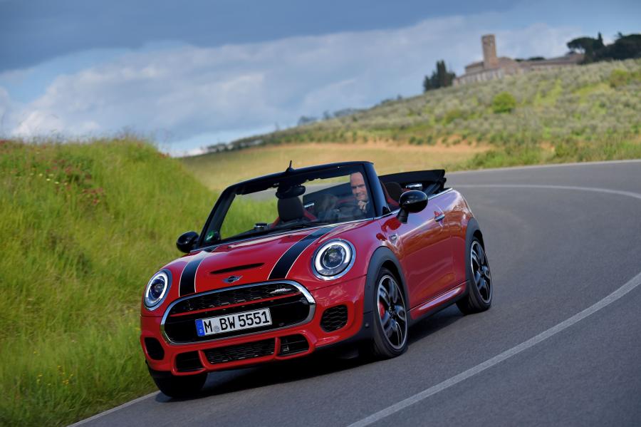  Mini Cooper S JCW Cabrio 2016 года  (фото 40 из 104)